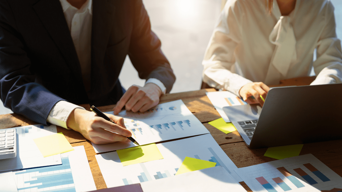 Hiring a Nunavut Small Business Tax Consultant: Costs, Benefits & Tips